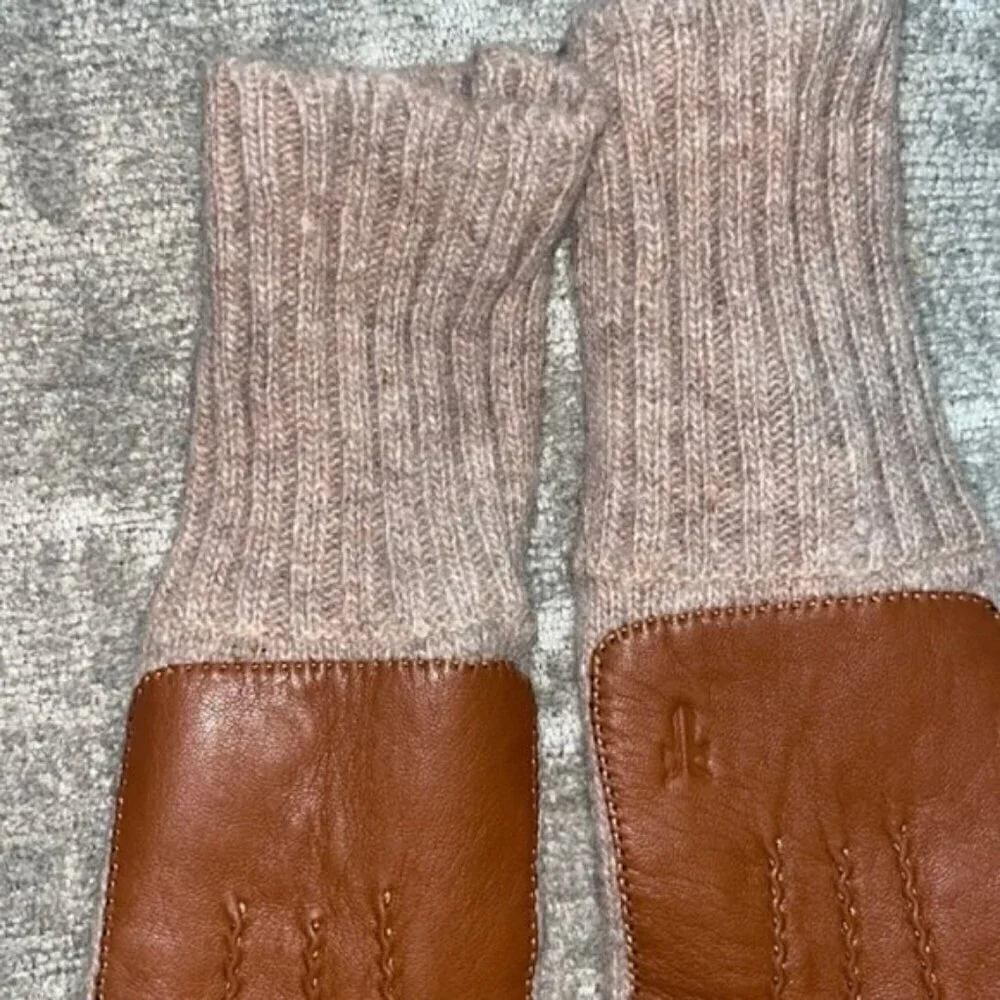 Frye Leather Patch Knit Gloves S/M NWOT